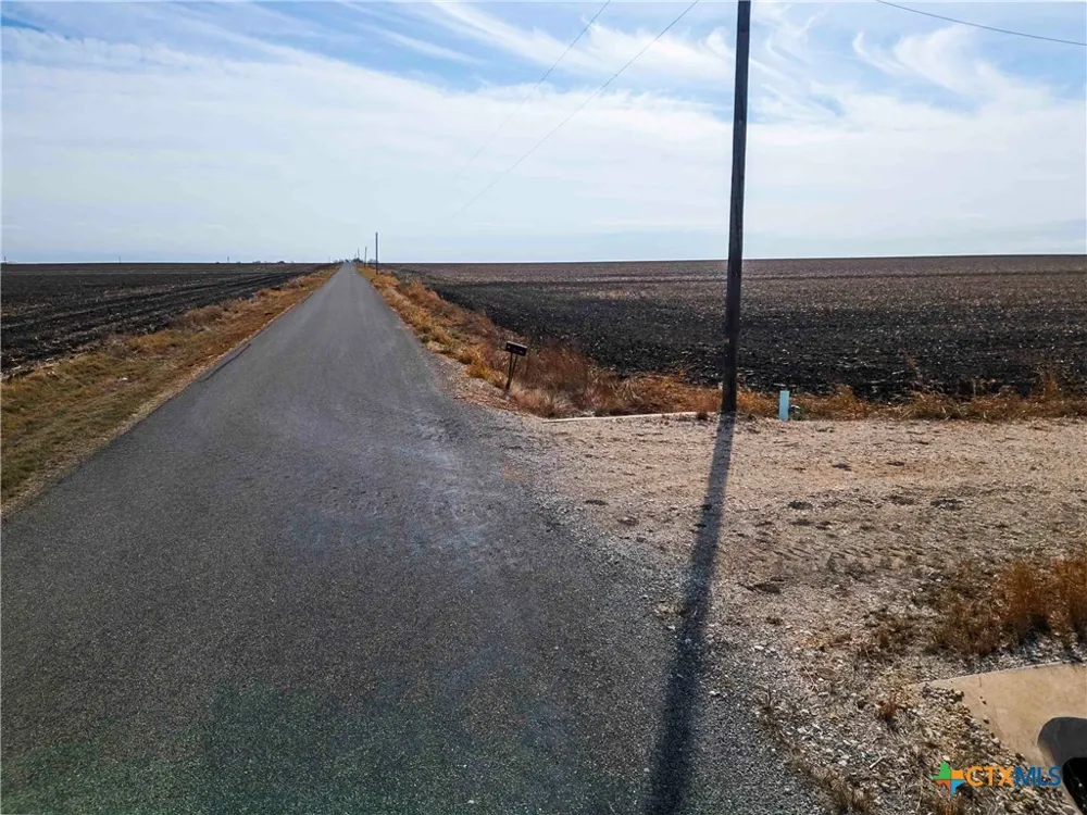 1251 County Road 340 Granger, TX 76530