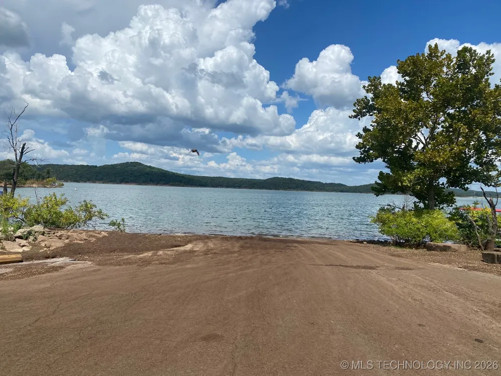 20536 S Chicken Creek Road Cookson, OK 74427