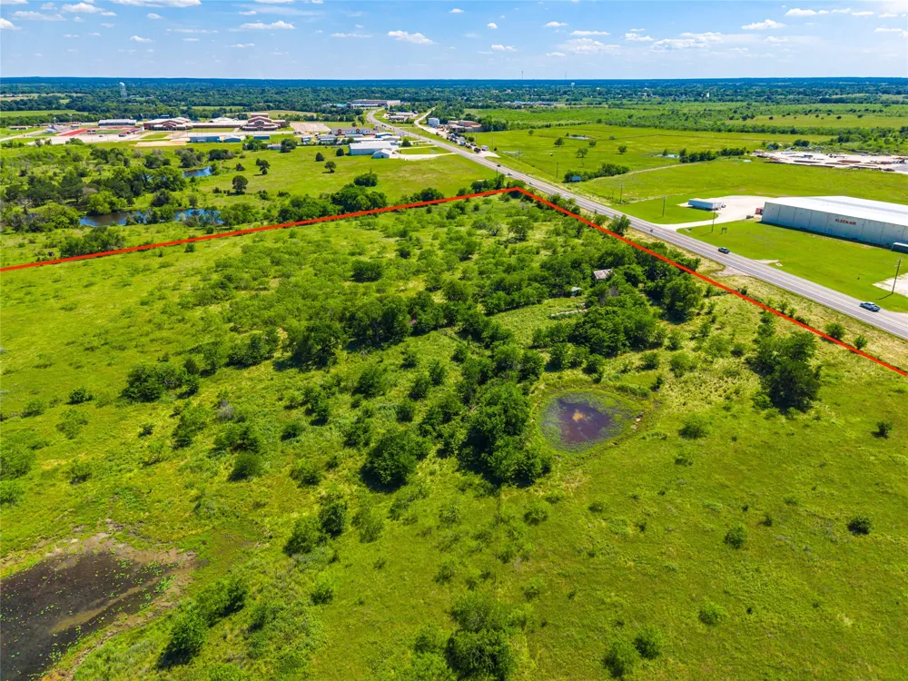 Highway 14 Groesbeck, TX 76642