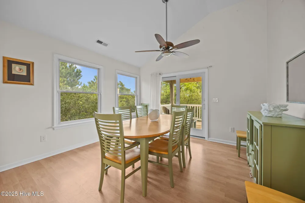 514 Robin Lane Corolla, NC 27927