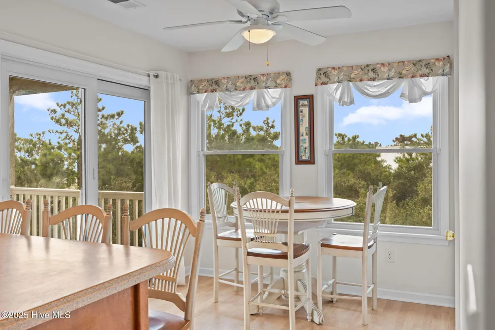 514 Robin Lane Corolla, NC 27927