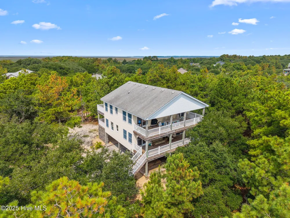 514 Robin Lane Corolla, NC 27927