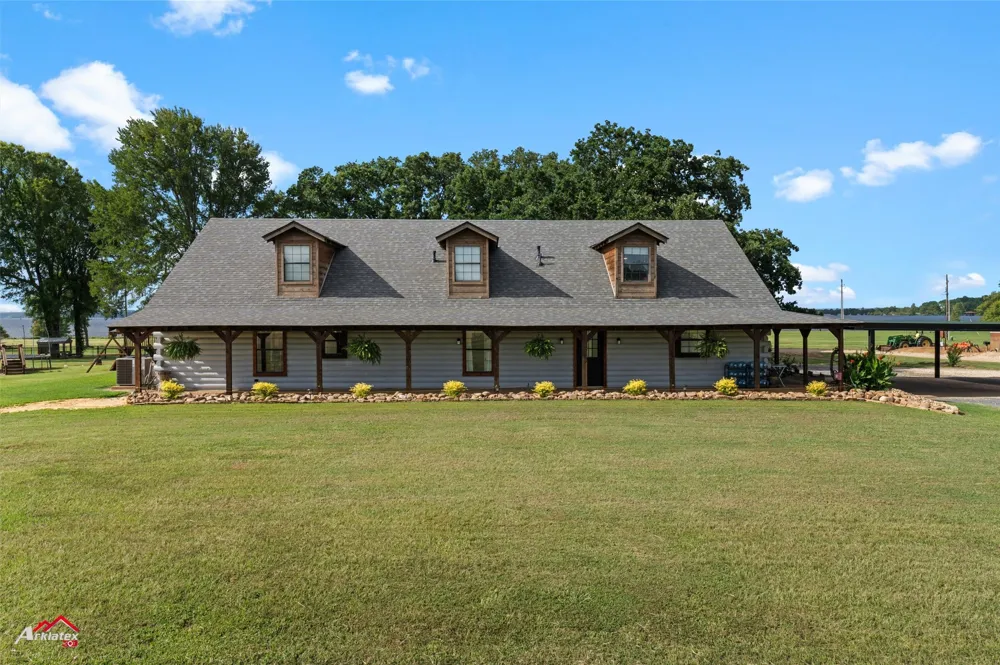 10073 Ferry Lake Road Oil City, LA 71061
