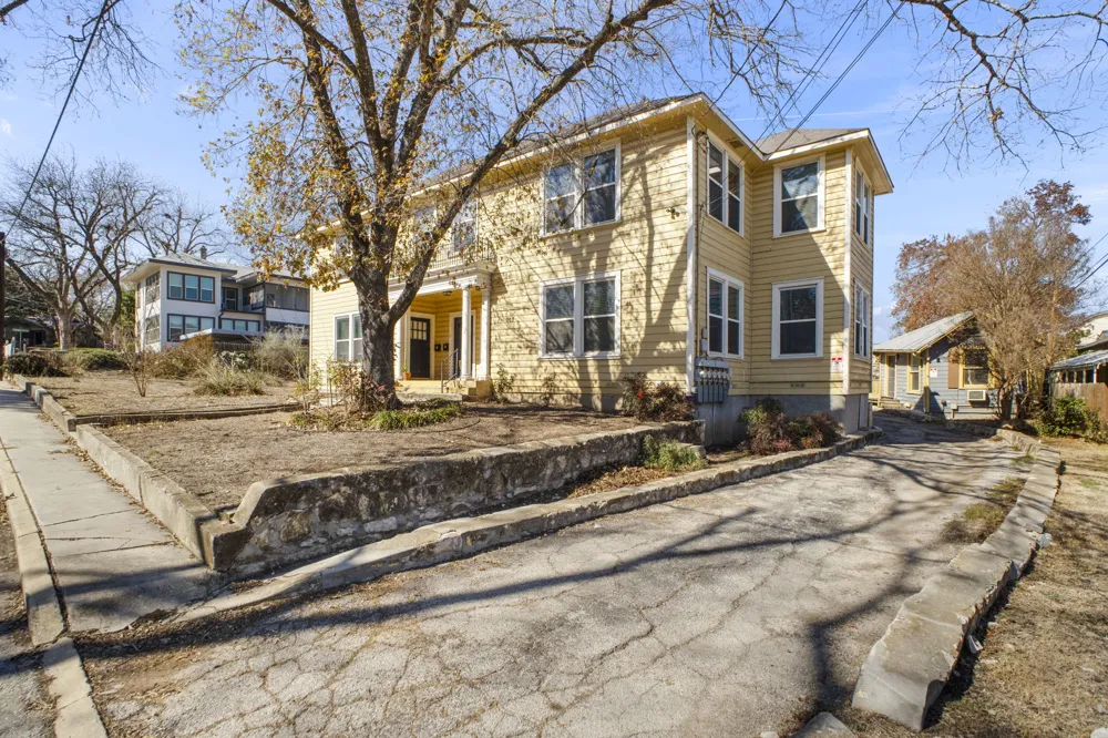 107 Willim Street San Antonio, TX 78209