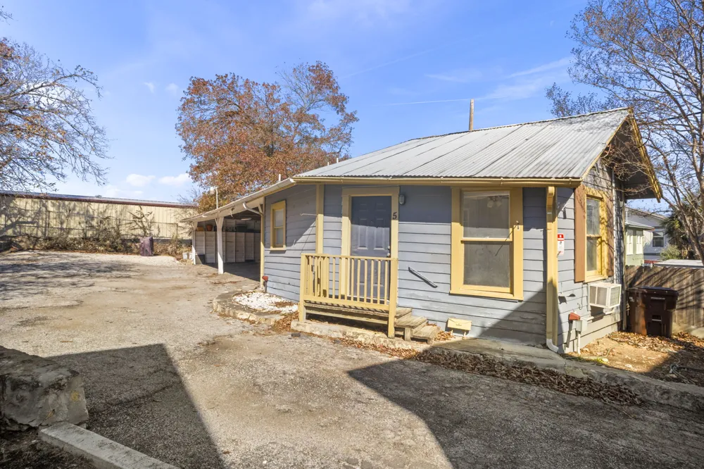 107 Willim Street San Antonio, TX 78209