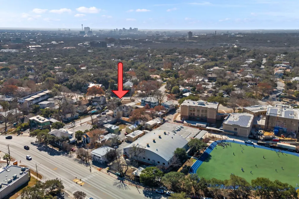 107 Willim Street San Antonio, TX 78209