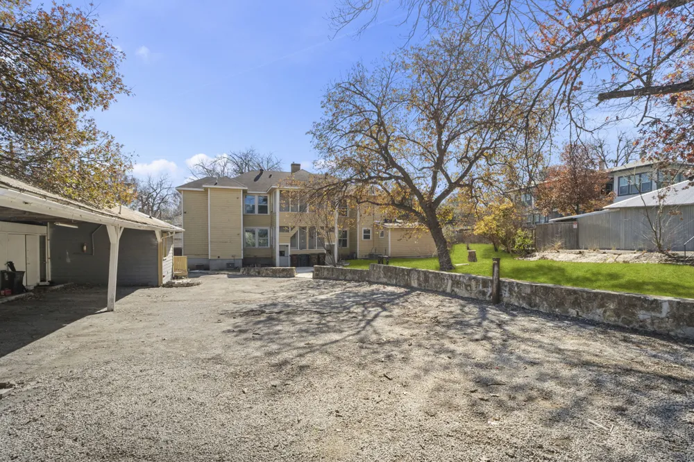 107 Willim Street San Antonio, TX 78209