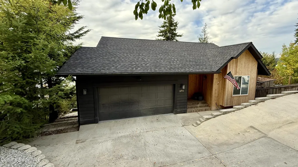3711 E Tobler Road Hayden, ID 83835
