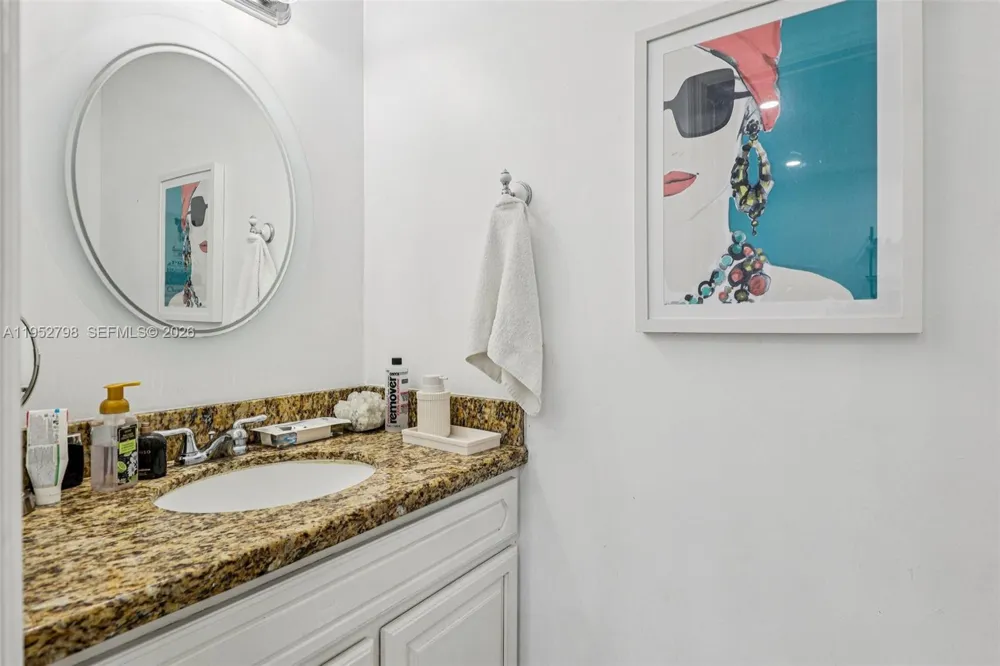 2307 Washington St #5 Hollywood, FL 33020
