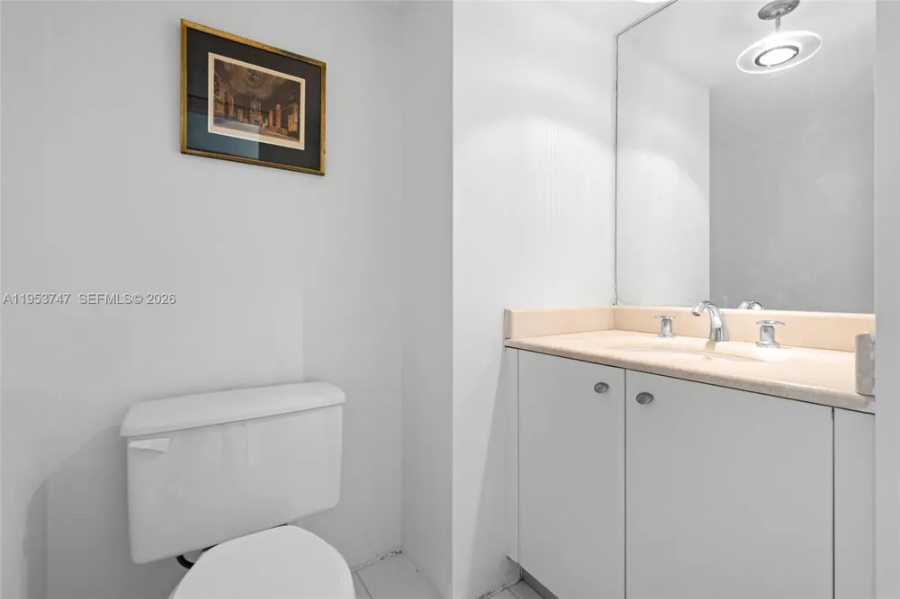 2780 NE 183rd St #1911 Aventura, FL 33160
