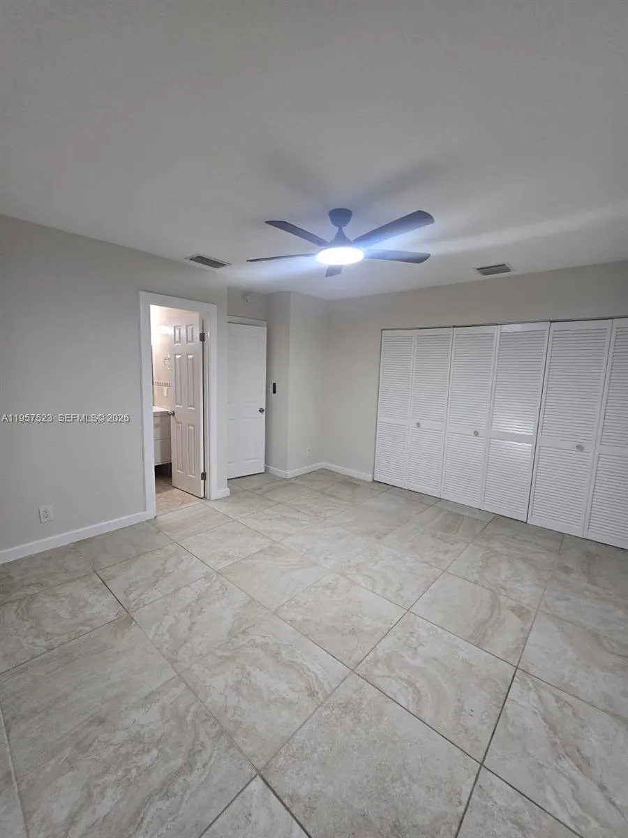 5151 W Oakland Park Blvd #303 Lauderdale Lakes, FL 33313