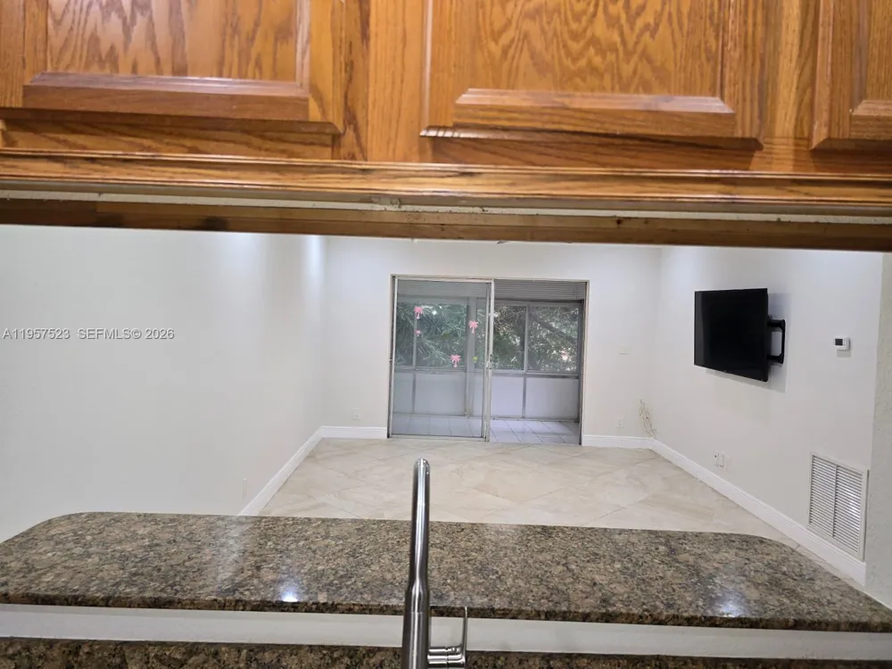 5151 W Oakland Park Blvd #303 Lauderdale Lakes, FL 33313