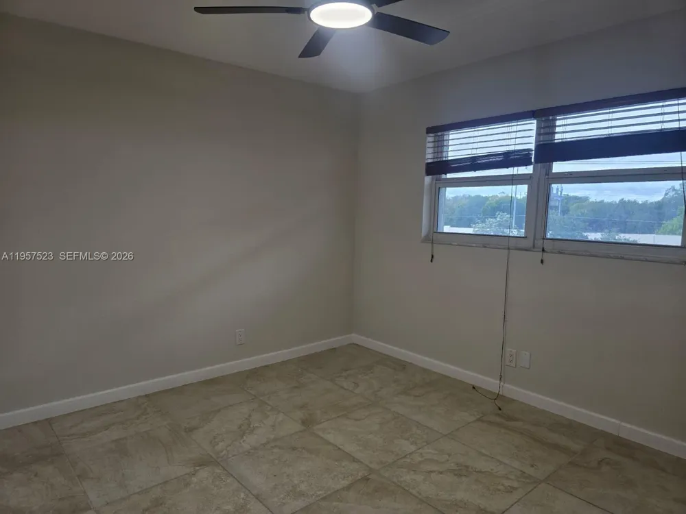 5151 W Oakland Park Blvd #303 Lauderdale Lakes, FL 33313