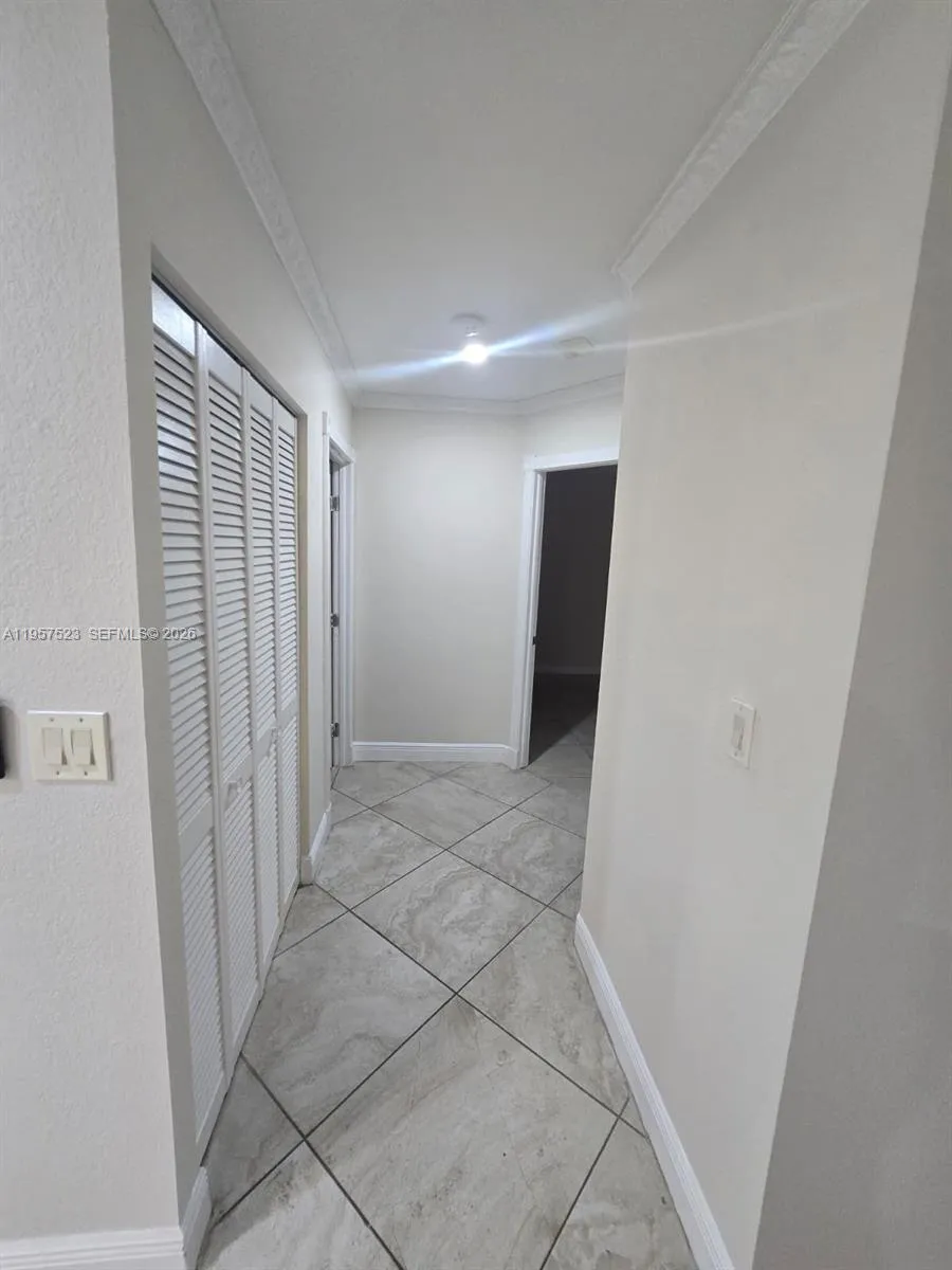 5151 W Oakland Park Blvd #303 Lauderdale Lakes, FL 33313