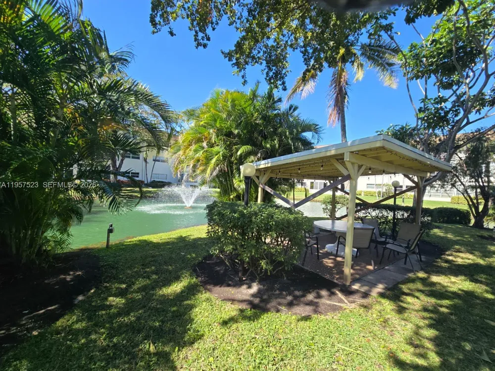 5151 W Oakland Park Blvd #303 Lauderdale Lakes, FL 33313
