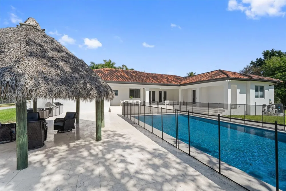 16800 SW 190th St Miami, FL 33187