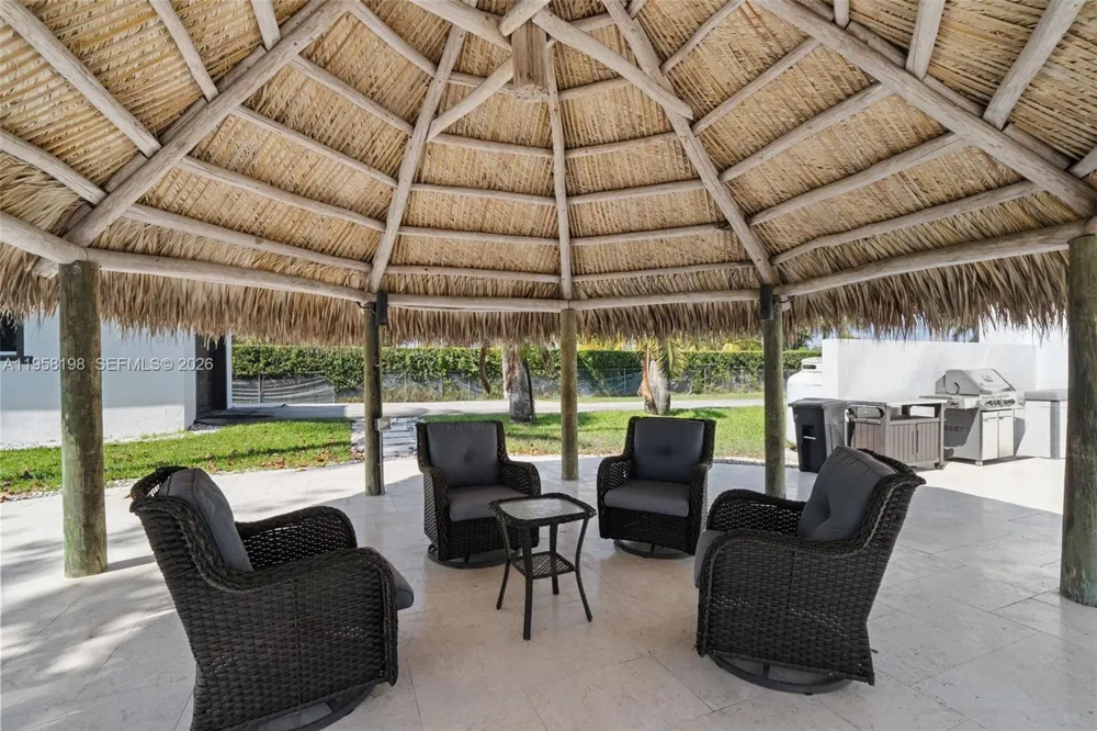 16800 SW 190th St Miami, FL 33187