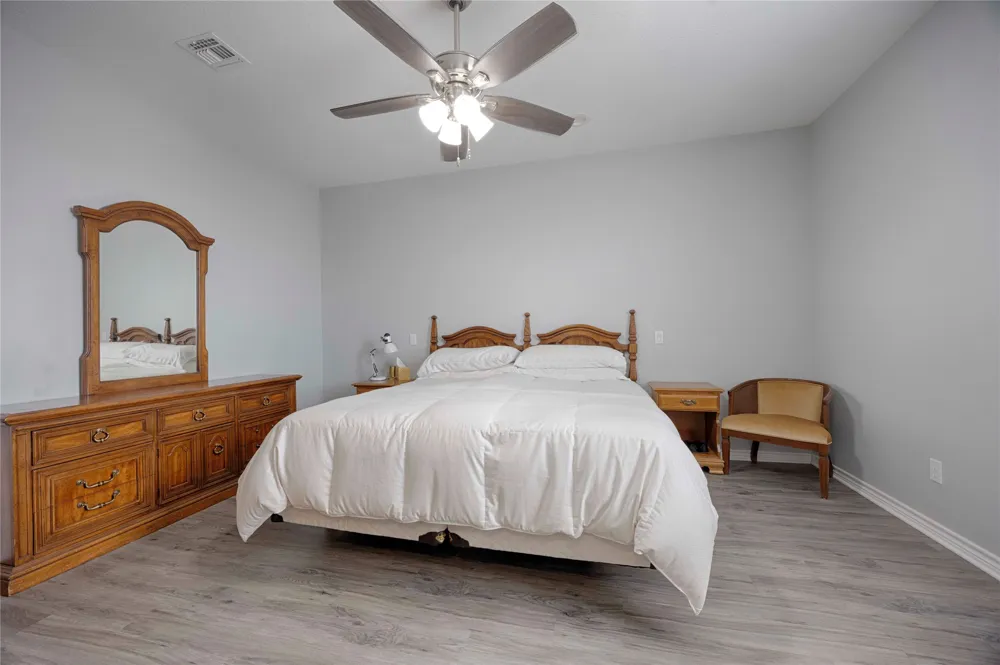 66 County Road 77D Schulenburg, TX 78956