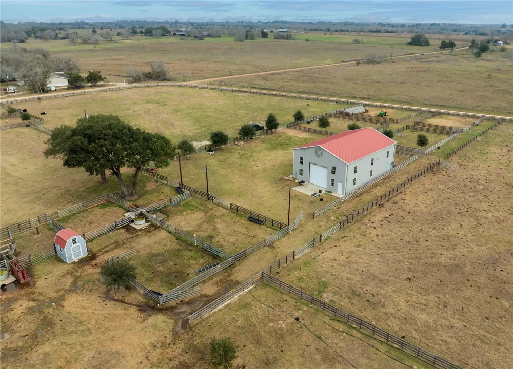 66 County Road 77D Schulenburg, TX 78956