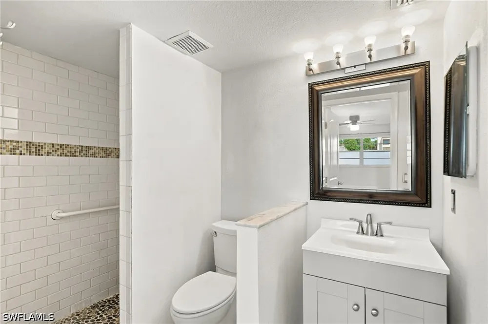 Gulfstream Drive #5 Naples, FL 34112