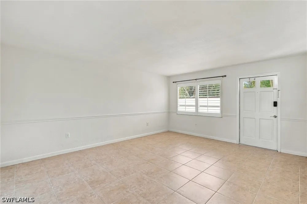 Gulfstream Drive #5 Naples, FL 34112