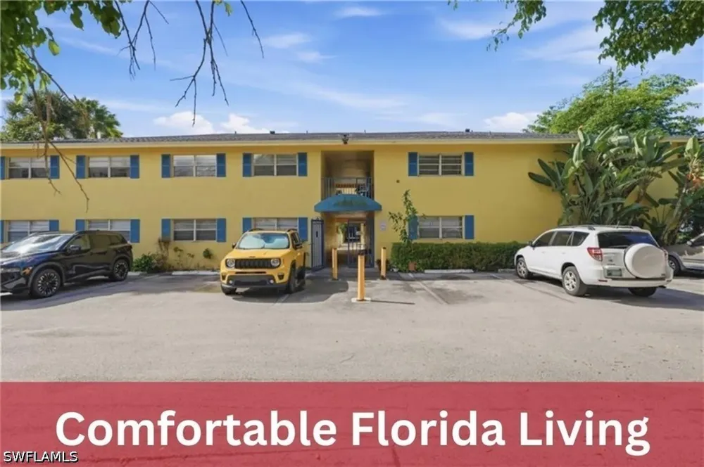 Gulfstream Drive #5 Naples, FL 34112