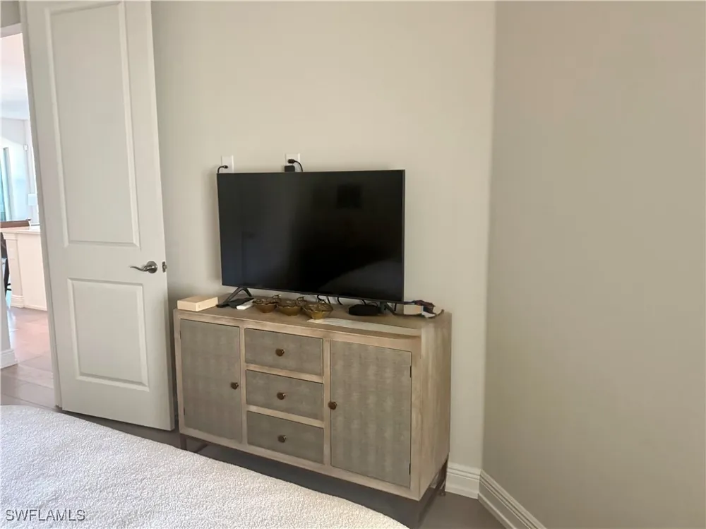 Cayman Drive Naples, FL 34114