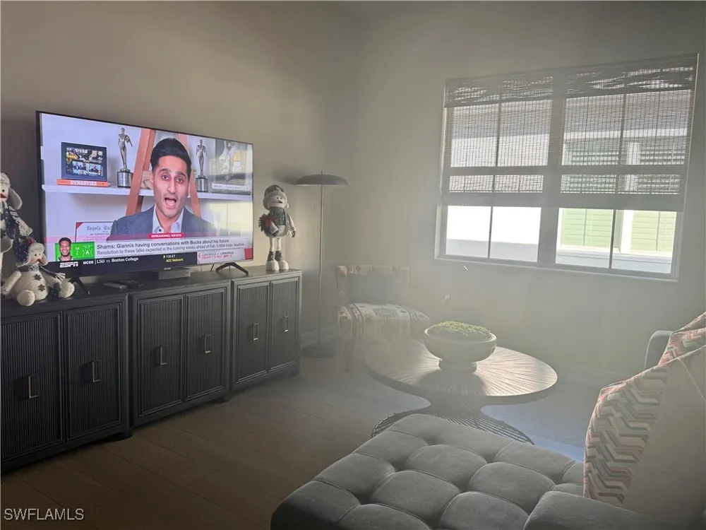 Cayman Drive Naples, FL 34114