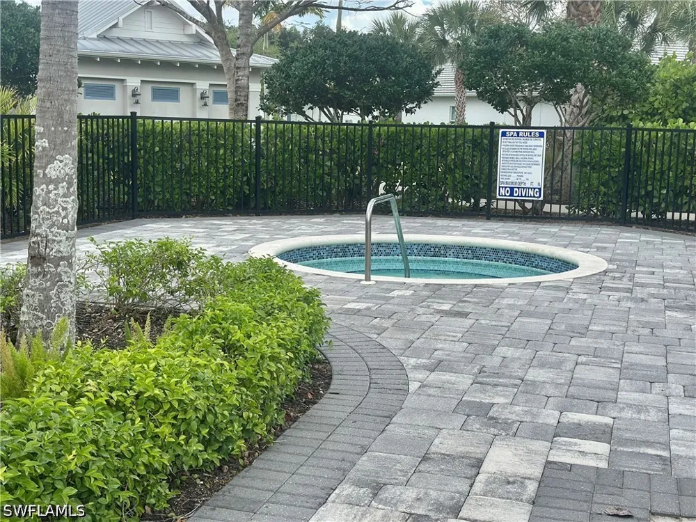 Cayman Drive Naples, FL 34114