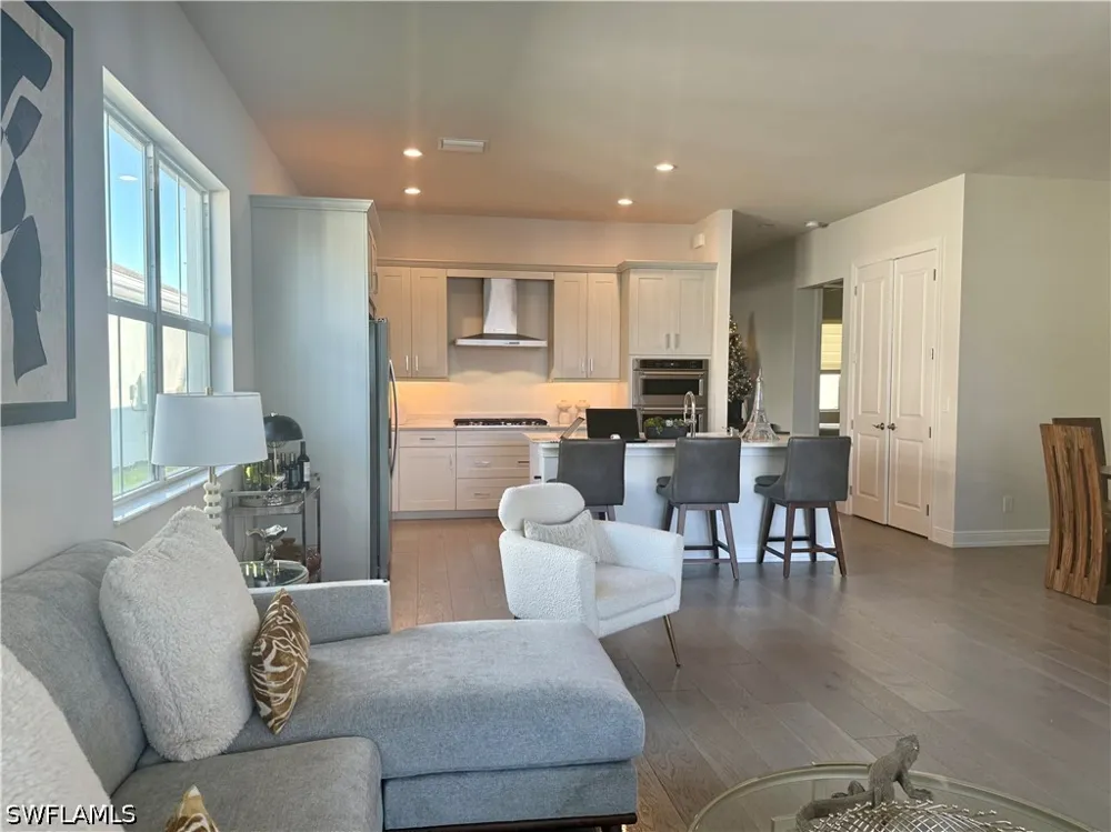 Cayman Drive Naples, FL 34114