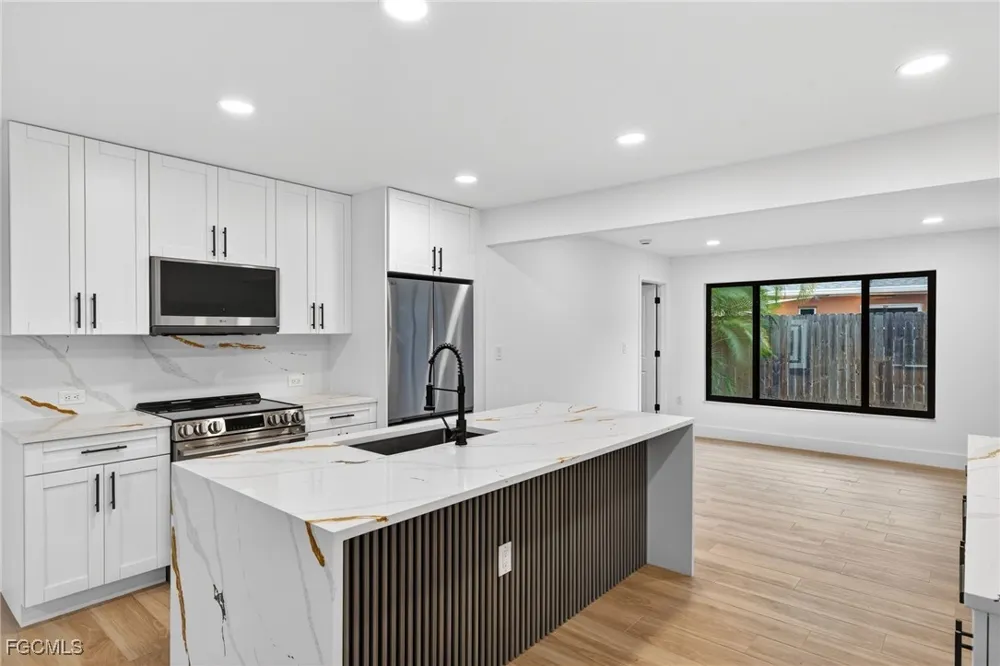 Paloma Drive Fort Myers, FL 33901