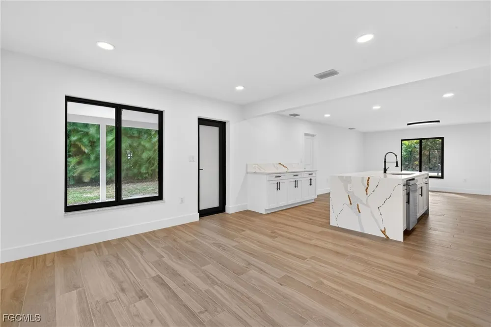 Paloma Drive Fort Myers, FL 33901
