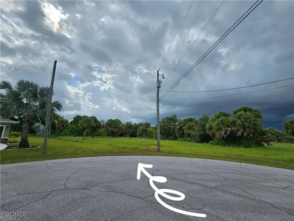 Island Court Rotonda West, FL 33947