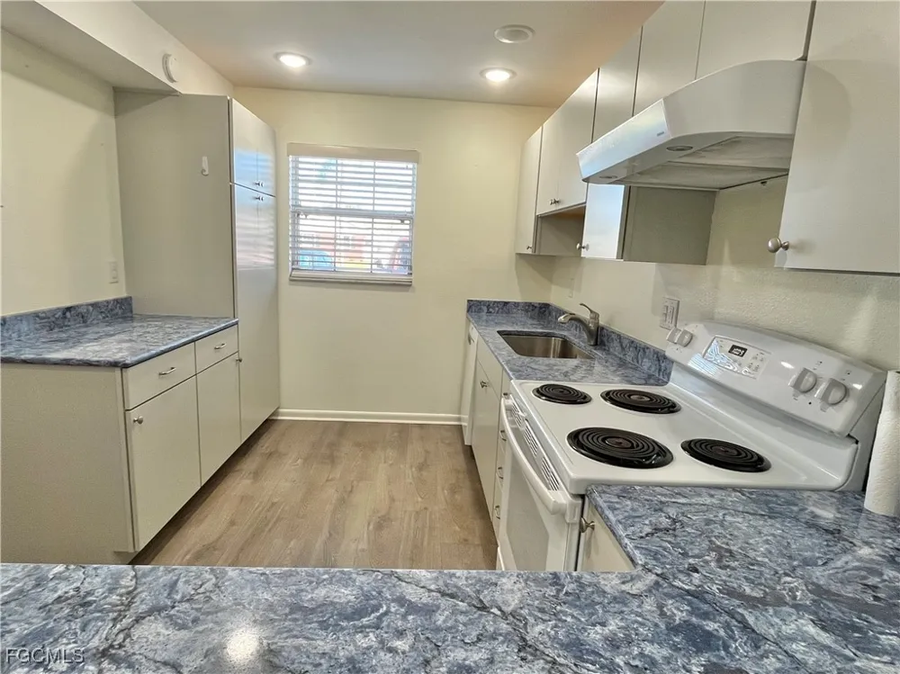 Myerlee Country Club Boulevard #2 Fort Myers, FL 33919