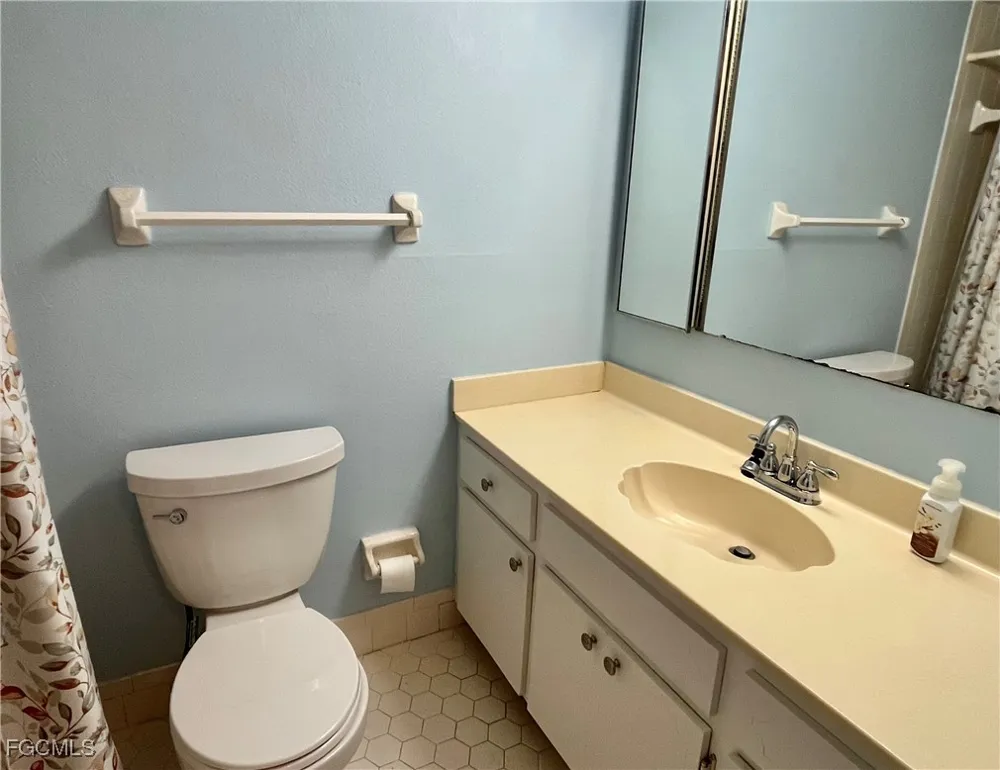 Myerlee Country Club Boulevard #2 Fort Myers, FL 33919