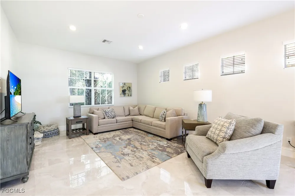 Kensington Loop Fort Myers, FL 33912
