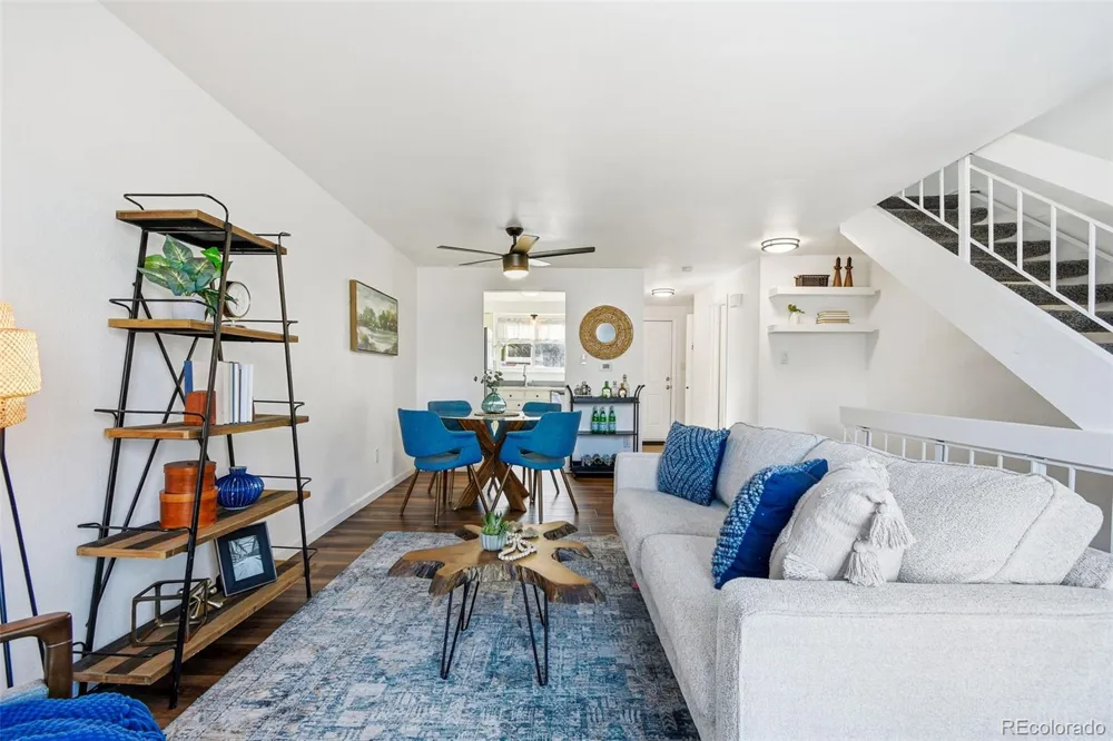 467 E Highline Circle