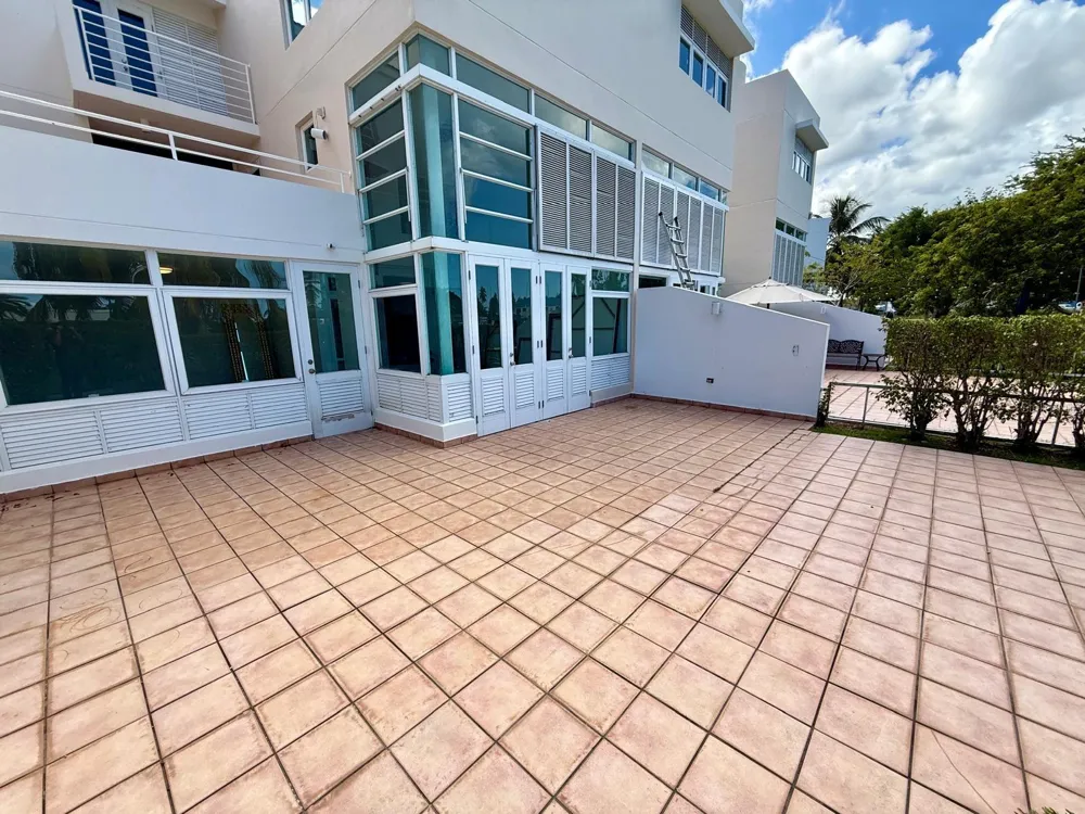 #124 VILLAS DE GOLF OESTE Dorado, PR 00646