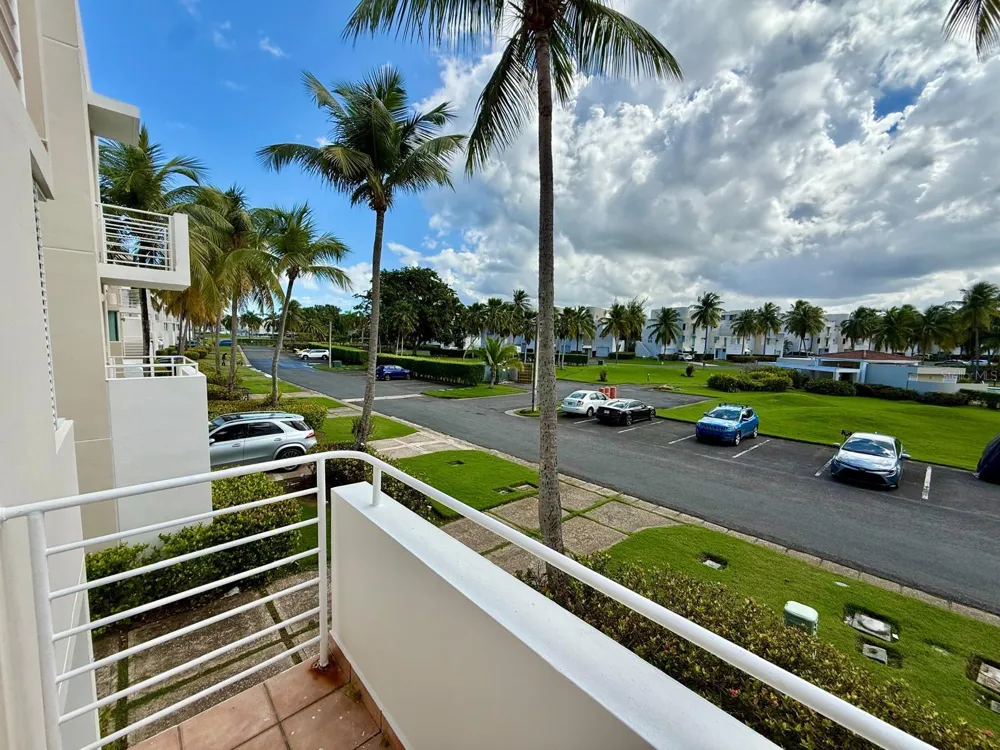 #124 VILLAS DE GOLF OESTE Dorado, PR 00646