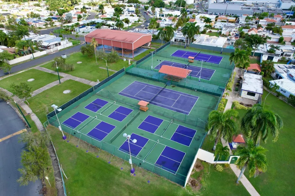 #124 VILLAS DE GOLF OESTE Dorado, PR 00646