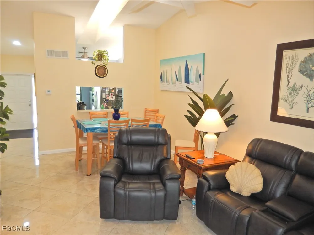 Villa Drive #4 Fort Myers, FL 33905