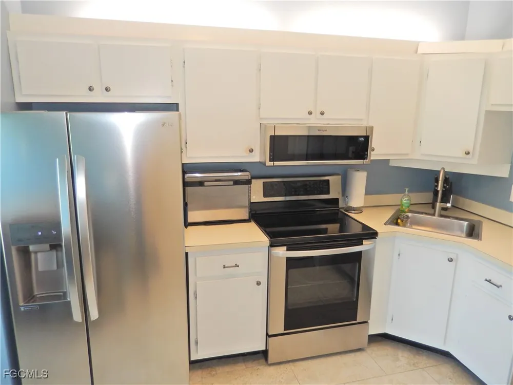 Villa Drive #4 Fort Myers, FL 33905