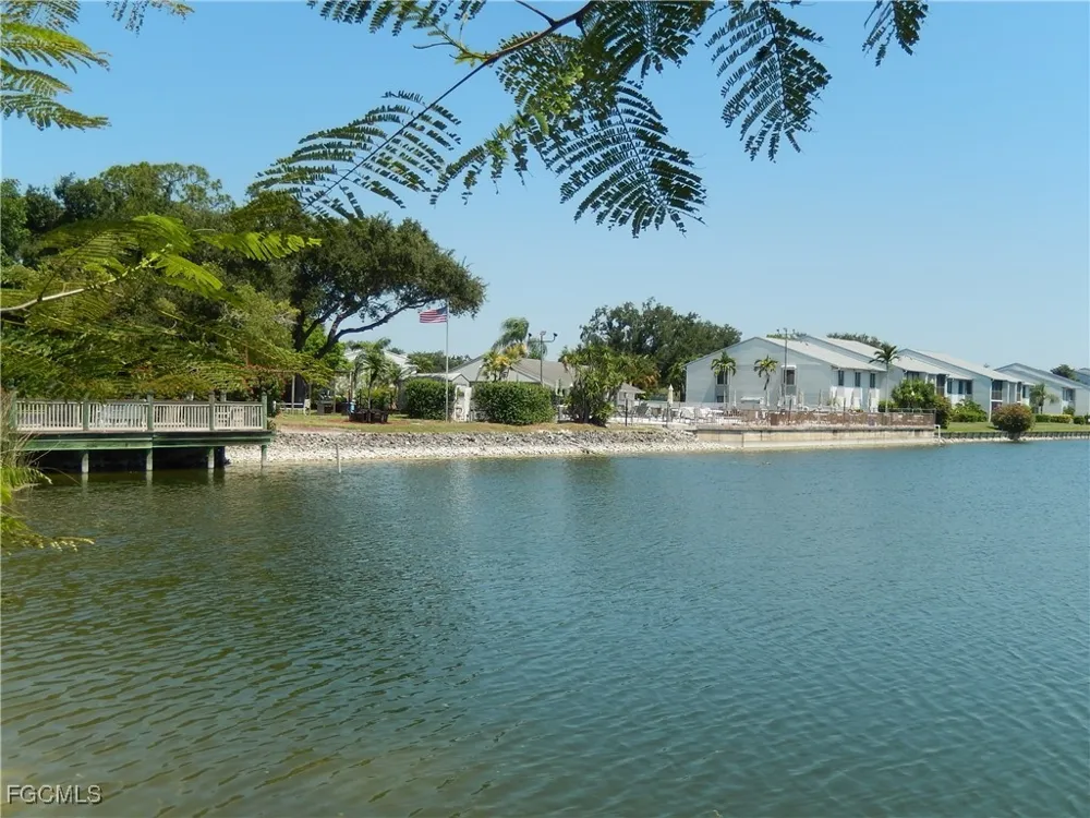 Villa Drive #4 Fort Myers, FL 33905