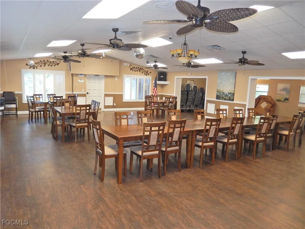 Villa Drive #4 Fort Myers, FL 33905