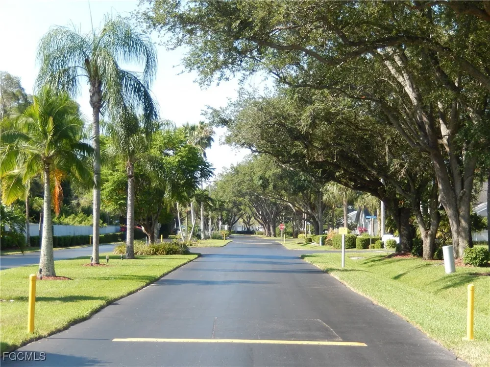 Villa Drive #4 Fort Myers, FL 33905