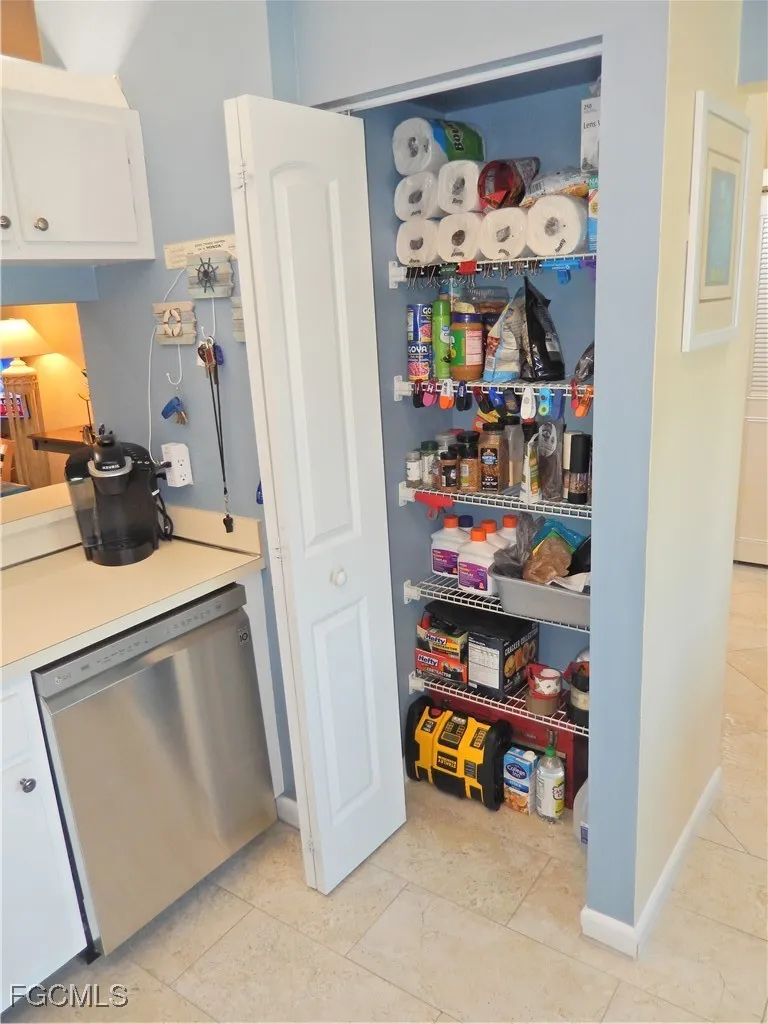 Villa Drive #4 Fort Myers, FL 33905