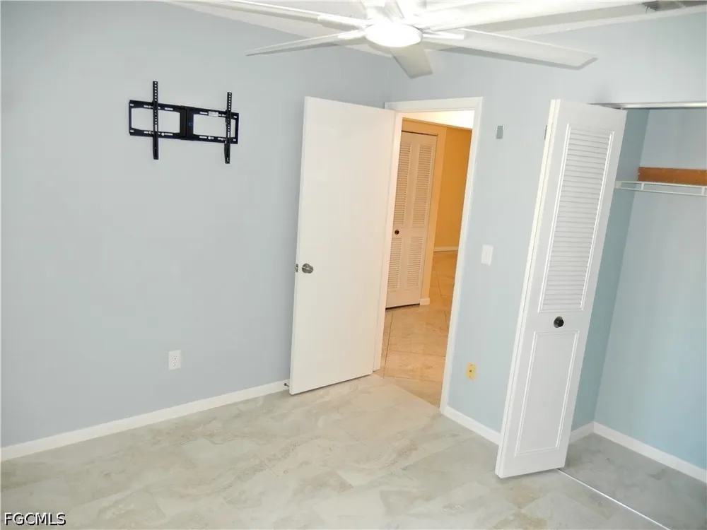 Villa Drive #4 Fort Myers, FL 33905