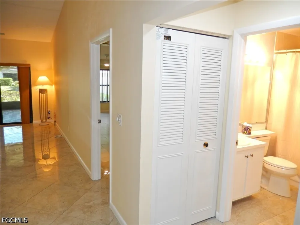 Villa Drive #4 Fort Myers, FL 33905