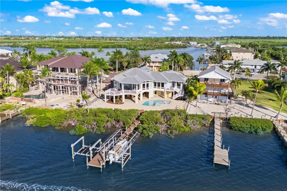 Shoreview Drive Matlacha, FL 33993
