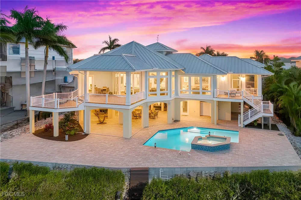 Shoreview Drive Matlacha, FL 33993